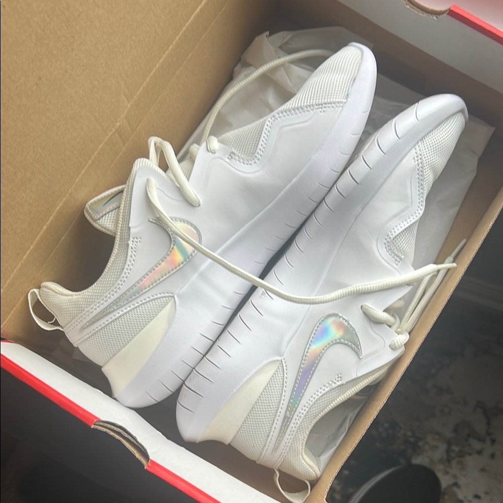 Nike Women's Tessen White Sail Sneakers